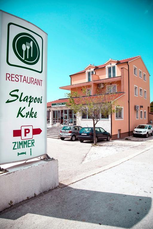 Guest Accommodation Slapovi Krke Лозовац Екстериор снимка