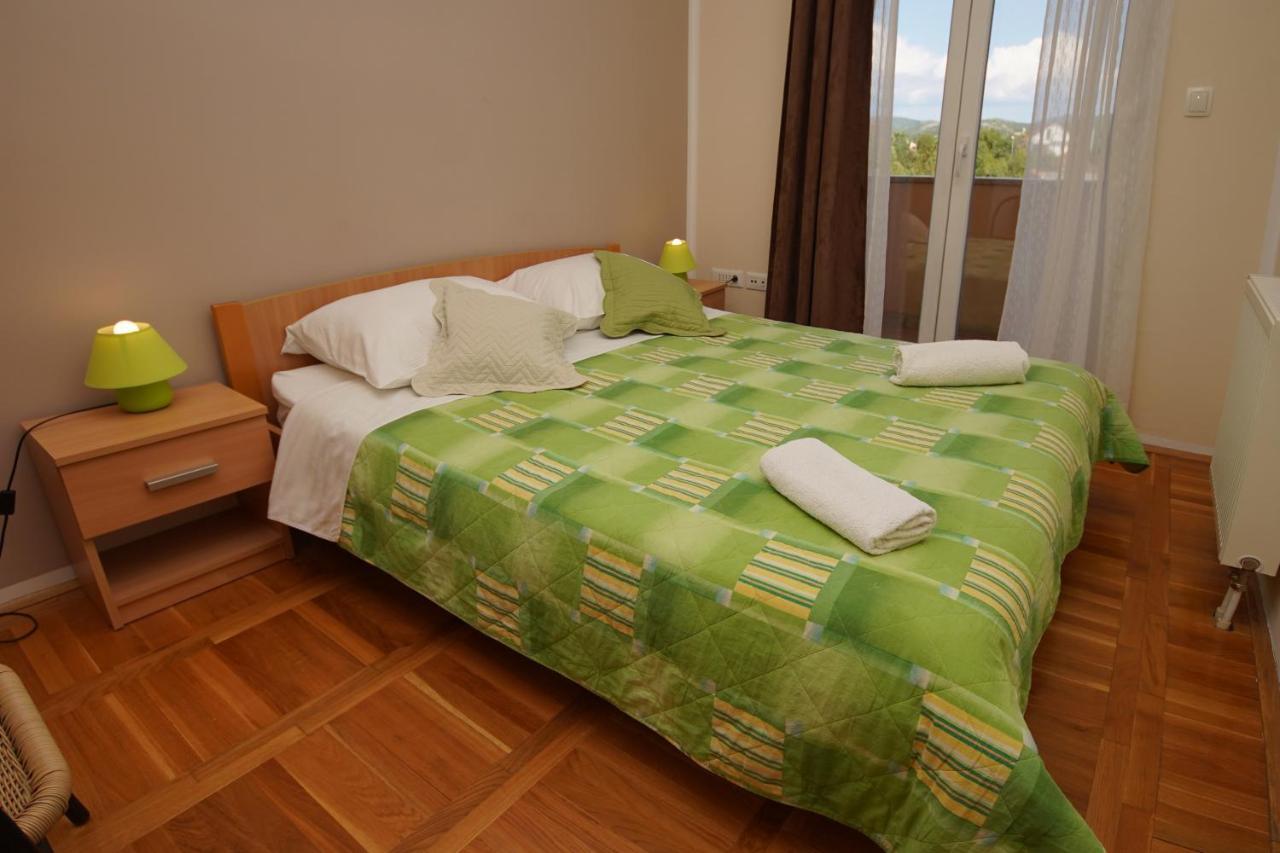 Guest Accommodation Slapovi Krke Лозовац Екстериор снимка