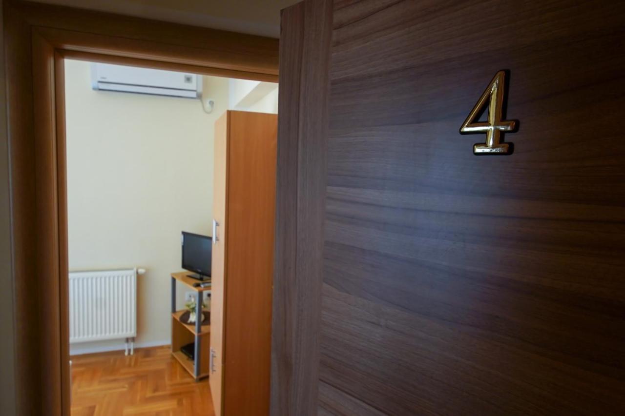 Guest Accommodation Slapovi Krke Лозовац Екстериор снимка
